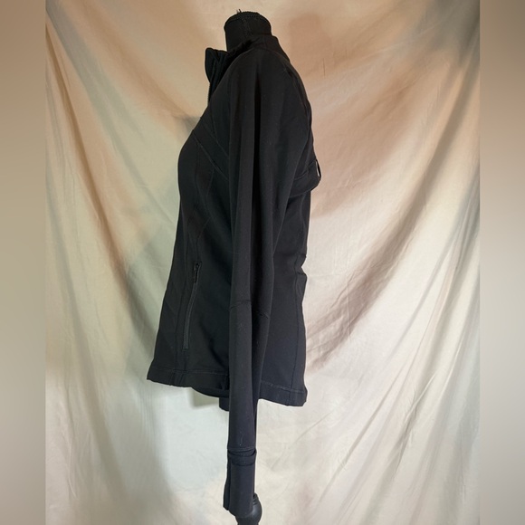 Lululemon Define Jacket – Black- Size 8🖤✨ - Picture 8 of 10